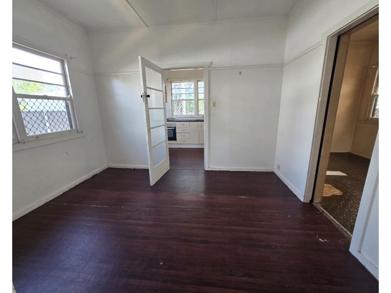 28 James Street, Rangeville QLD 4350