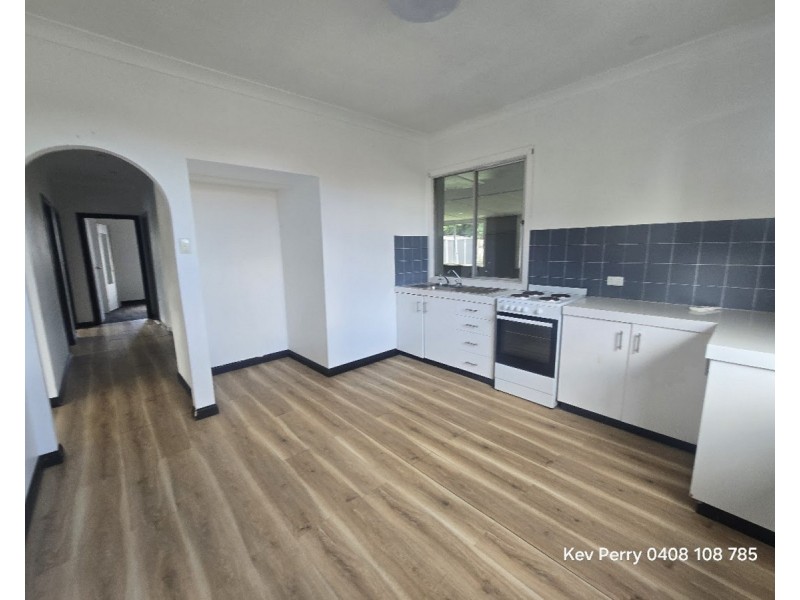 293A James Street, Newtown QLD 4350