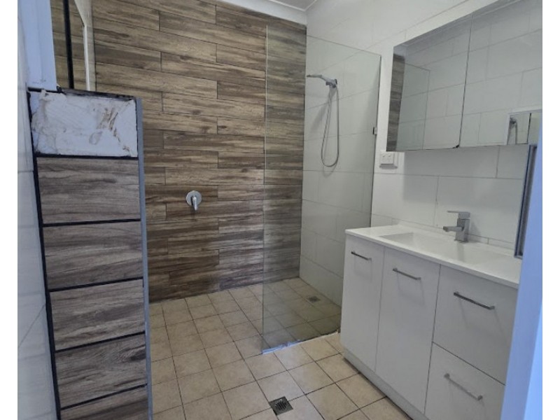 293A James Street, Newtown QLD 4350
