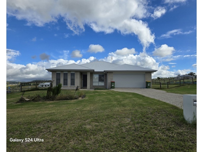 21 Aquila, Meringandan West QLD 4352