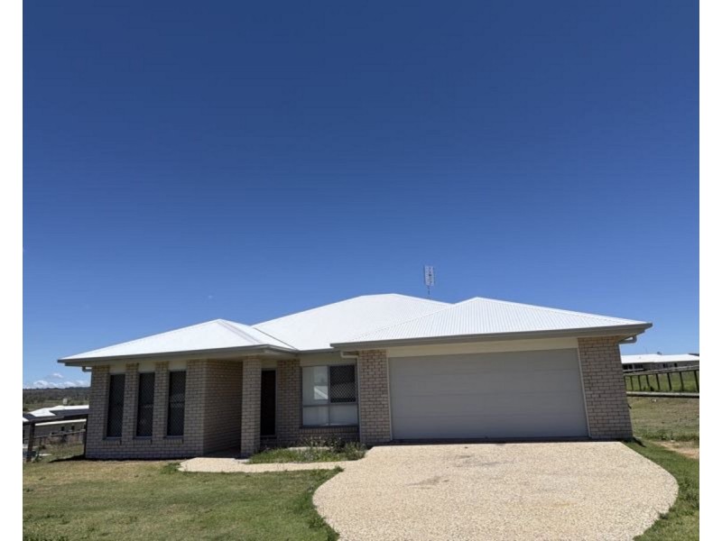 21 Aquila, Meringandan West QLD 4352