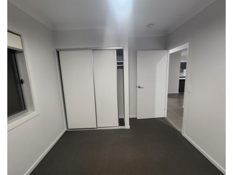 21 Aquila, Meringandan West QLD 4352