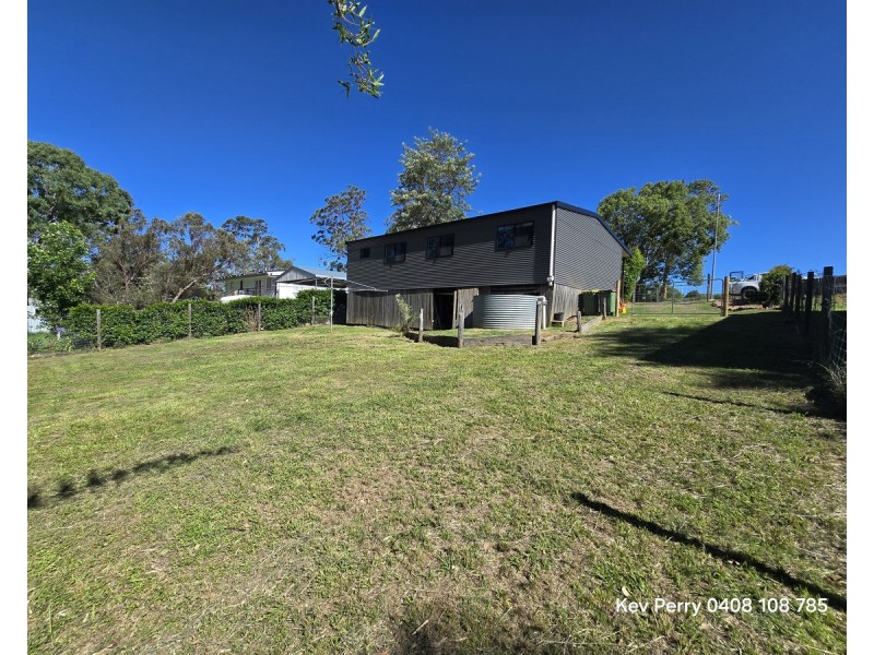 4 Ladybird Lane, Crows Nest QLD 4355