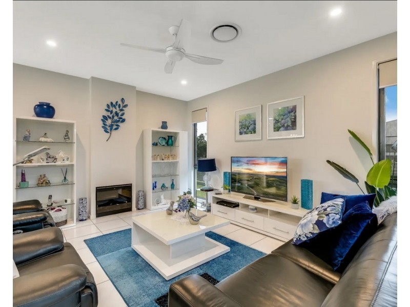 24/75 HIGHGROVE Drive, Highfields QLD 4352