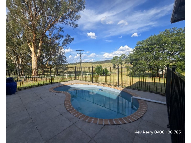 147 Connolly Road, Geham QLD 4352