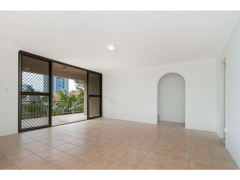 6/4 Phillip Street, Labrador QLD 4215