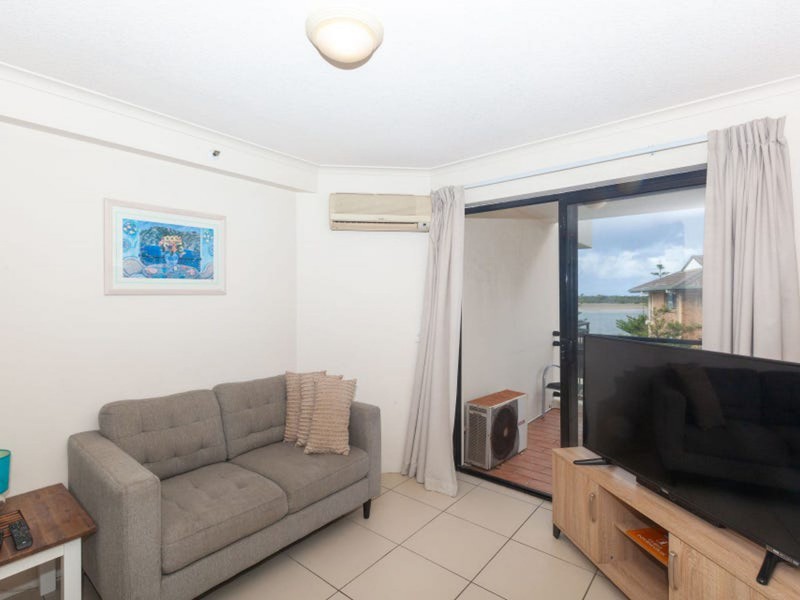 31/452 Marine Parade, Biggera Waters QLD 4216