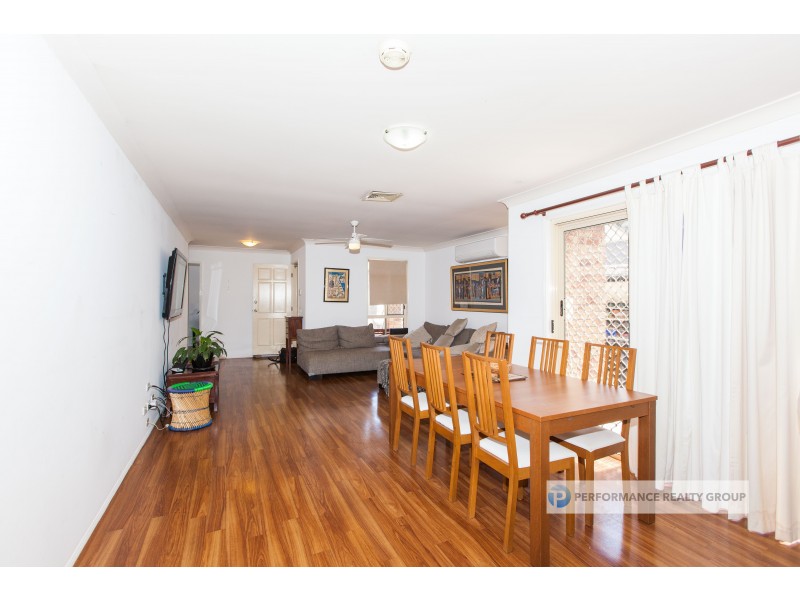 32 MOJAVE DRIVE, Burleigh Waters QLD 4220