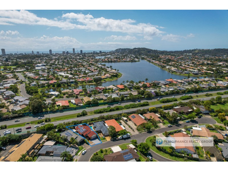 32 MOJAVE DRIVE, Burleigh Waters QLD 4220