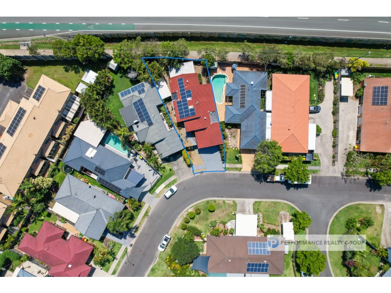 32 MOJAVE DRIVE, Burleigh Waters QLD 4220