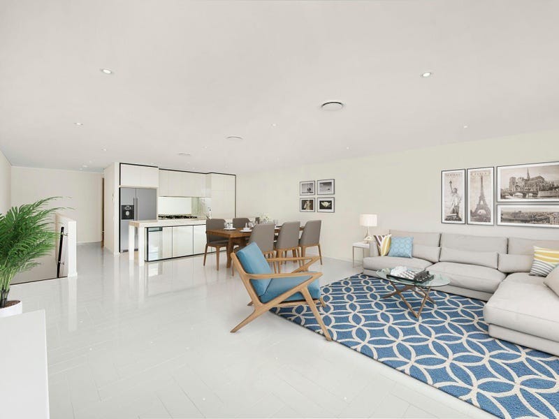 2/37 Magnoli Circuit, Palm Beach QLD 4221