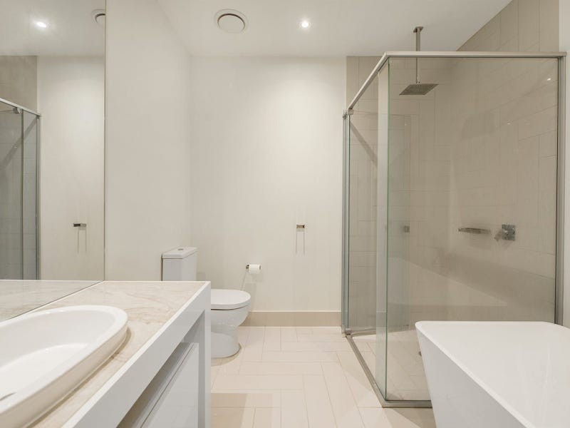 2/37 Magnoli Circuit, Palm Beach QLD 4221