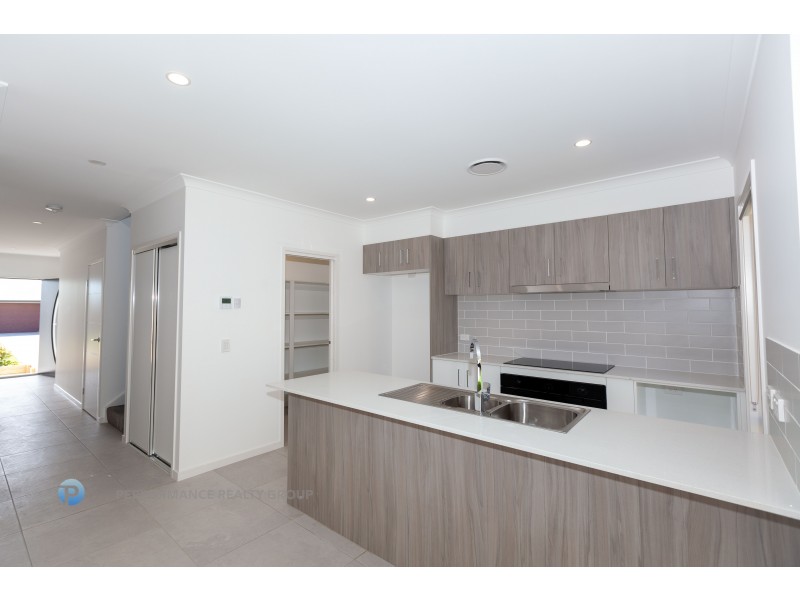 4 Spinneret Court, Bahrs Scrub QLD 4207