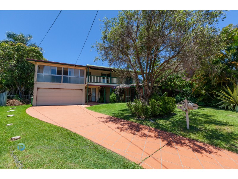 9 Beeka Street, Labrador QLD 4215