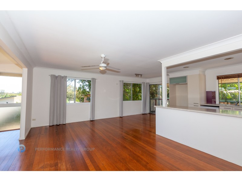 9 Beeka Street, Labrador QLD 4215