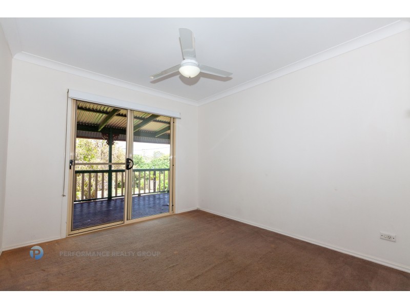 9 Beeka Street, Labrador QLD 4215