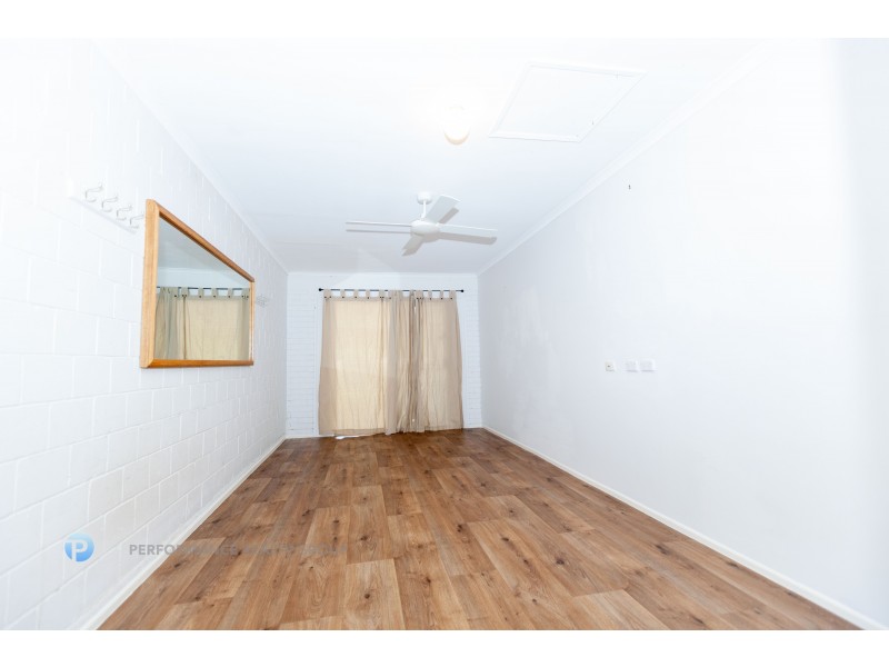 7/18 Columbia Court, Oxenford QLD 4210