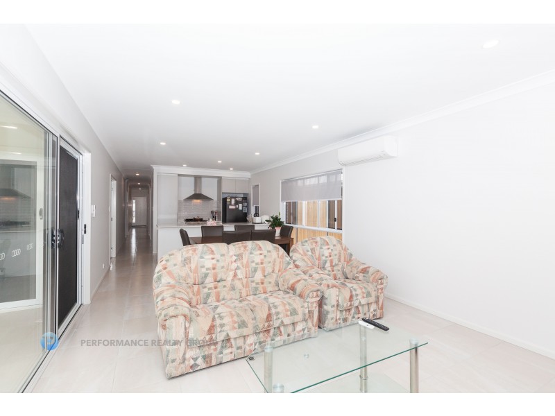 44 Ferdinando Street, Pallara QLD 4110