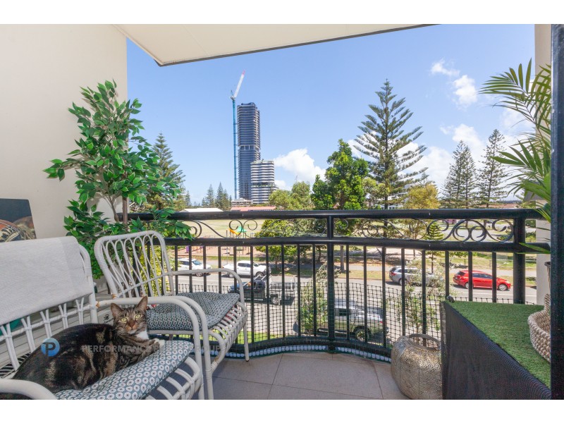 30/9 Margaret Avenue, Broadbeach QLD 4218