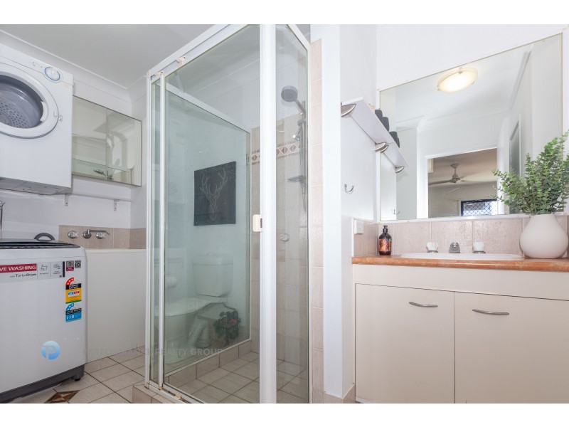 30/9 Margaret Avenue, Broadbeach QLD 4218