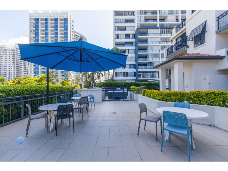 30/9 Margaret Avenue, Broadbeach QLD 4218