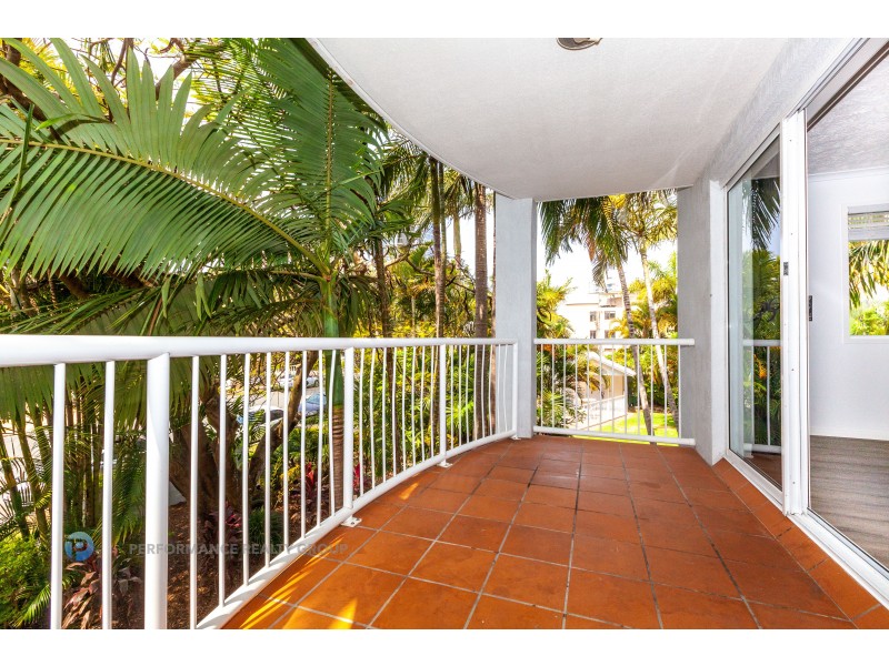 7/32 Second Avenue, Broadbeach QLD 4218