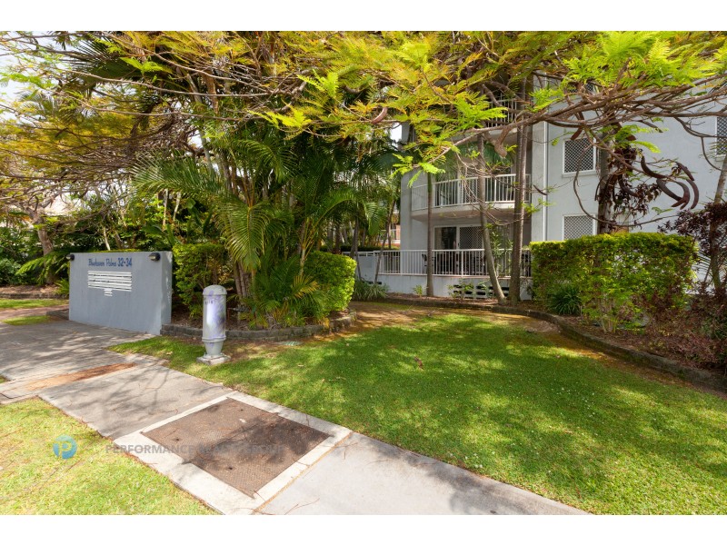 7/32 Second Avenue, Broadbeach QLD 4218