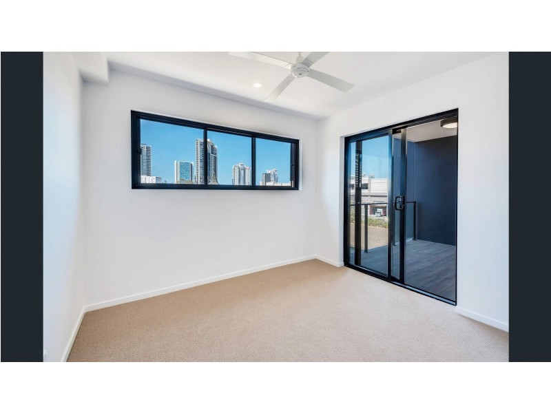 605/9 Hooker Boulevard, Broadbeach QLD 4218