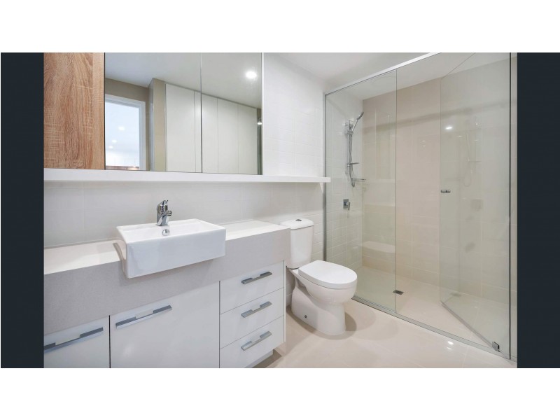 605/9 Hooker Boulevard, Broadbeach QLD 4218
