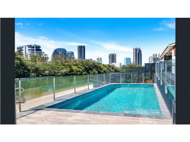 605/9 Hooker Boulevard, Broadbeach QLD 4218