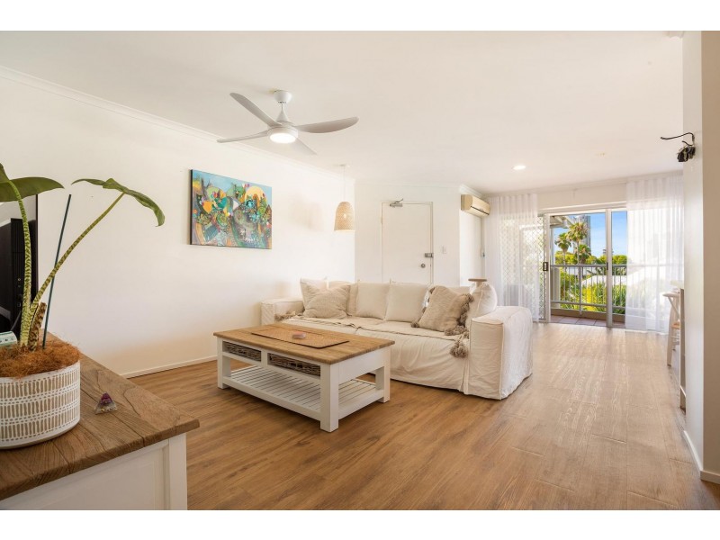 63/16 Crescent Avenue, Mermaid Beach QLD 4218