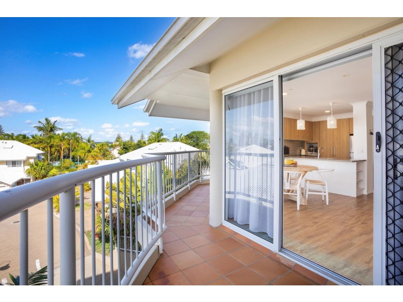 63/16 Crescent Avenue, Mermaid Beach QLD 4218
