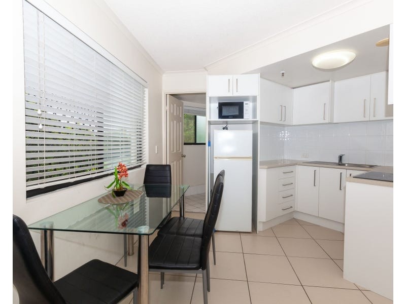 31/452 Marine Parade, Biggera Waters QLD 4216