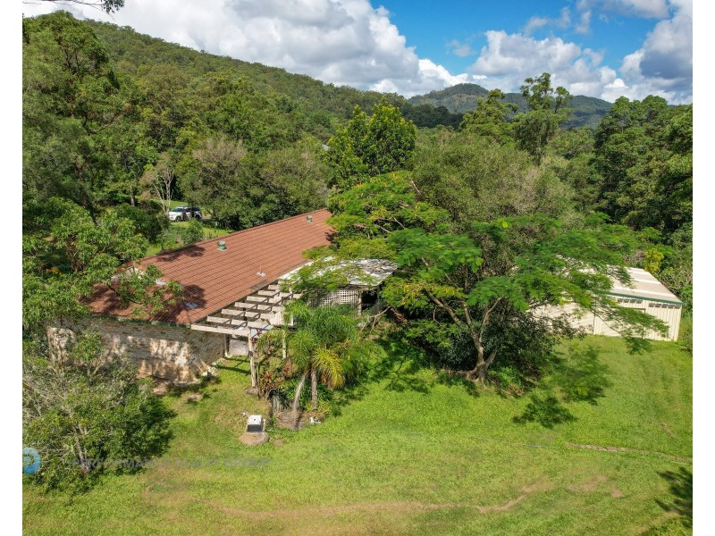 21 Gardenia Drive, Bonogin QLD 4213