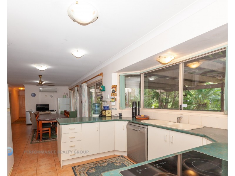 21 Gardenia Drive, Bonogin QLD 4213