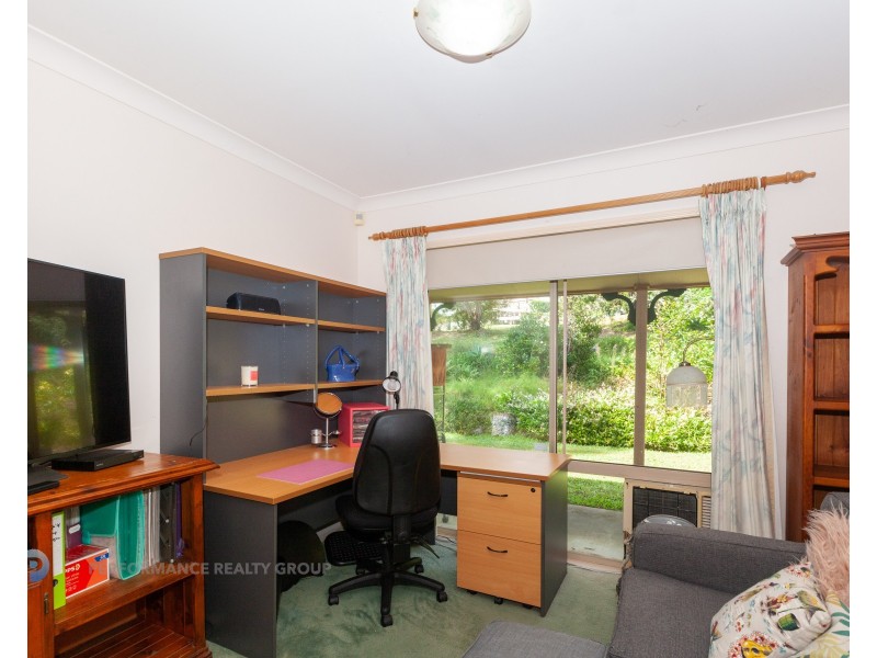 21 Gardenia Drive, Bonogin QLD 4213