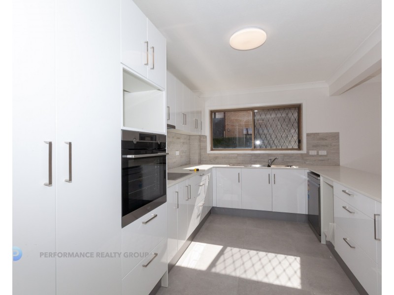 1/406 Marine Parade, Biggera Waters QLD 4216