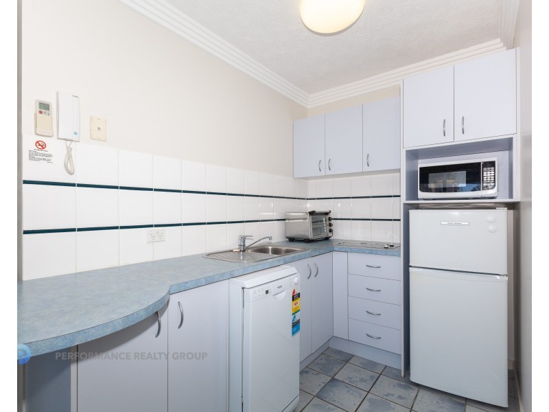 10/13 Anne Avenue, Broadbeach QLD 4218