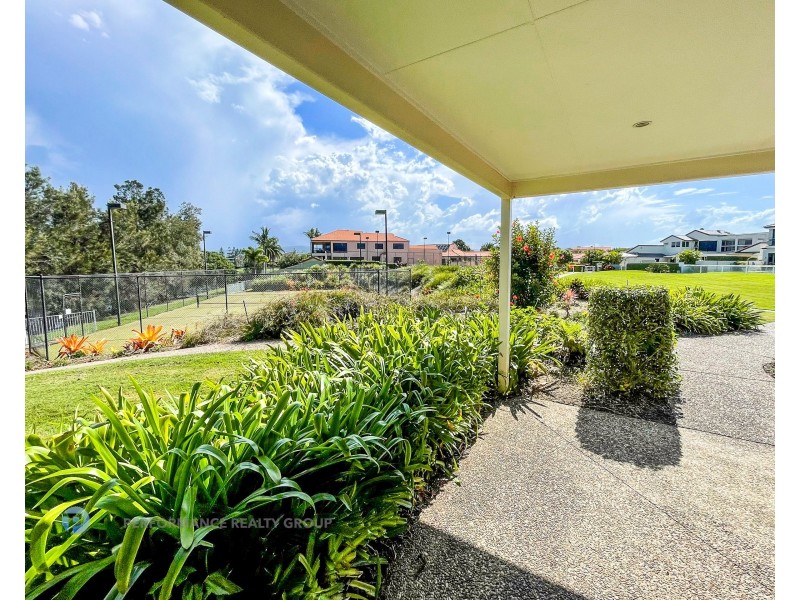 31 Meadowlake Drive, Carrara QLD 4211