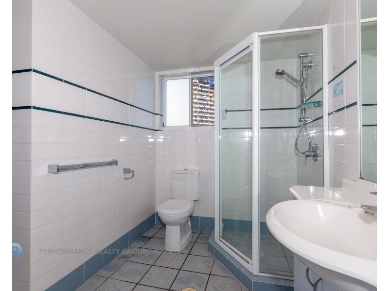 10/13 Anne Avenue, Broadbeach QLD 4218