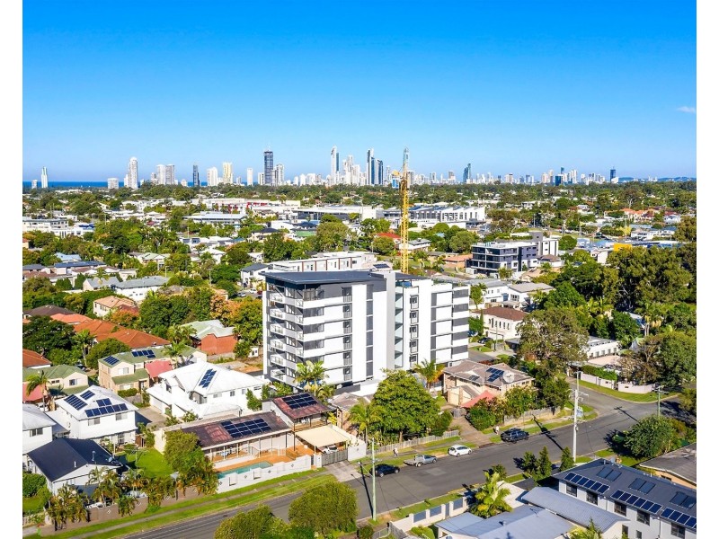 301/135 Eugaree Street, Southport QLD 4215