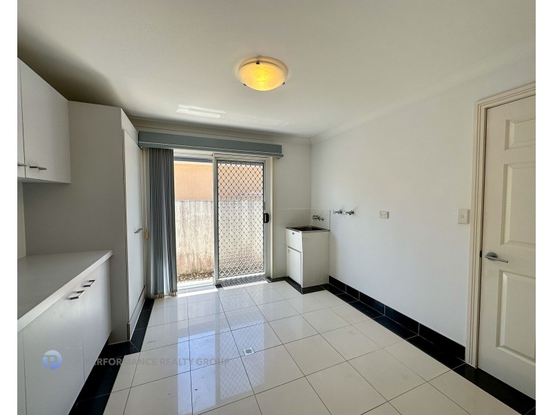 5 Cheval Court, Benowa Waters QLD 4217