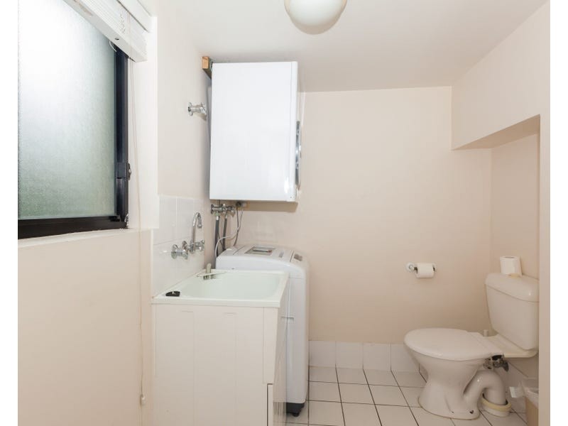 31/452 Marine Parade, Biggera Waters QLD 4216