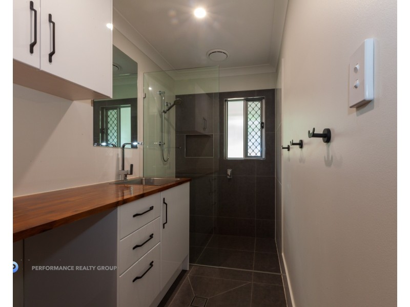 21 Wallaby Drive, Mudgeeraba QLD 4213