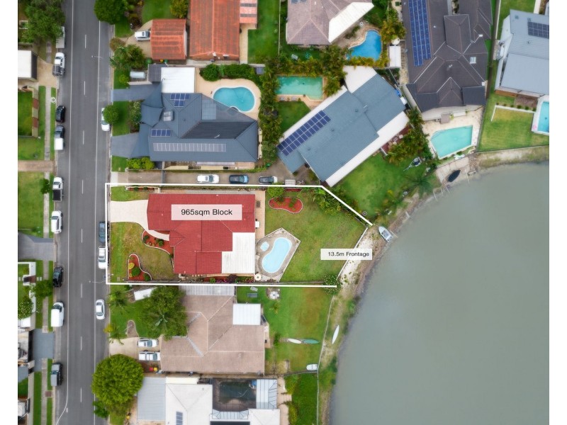 28 Auk Avenue, Burleigh Waters QLD 4220