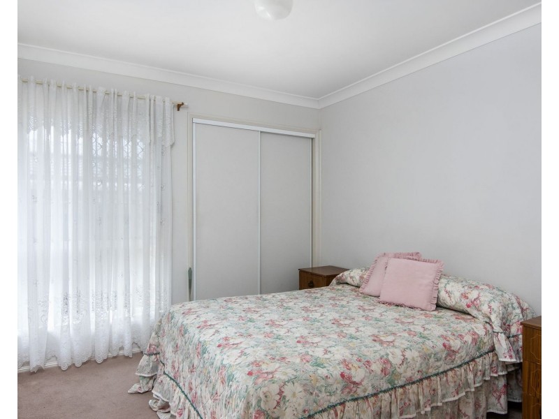 28 Auk Avenue, Burleigh Waters QLD 4220