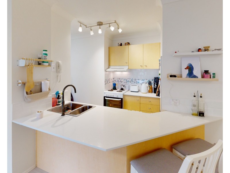 5/20-26 Anne Avenue, Broadbeach QLD 4218