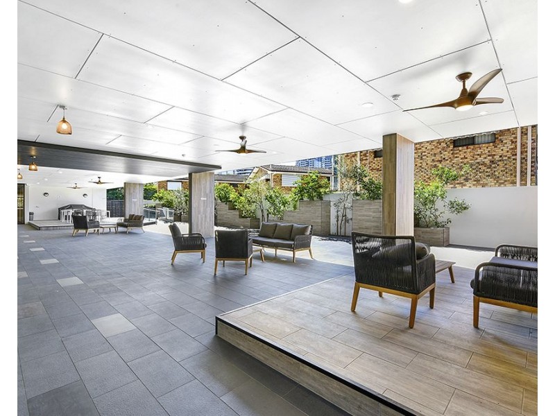 605/9 Hooker Boulevard, Broadbeach QLD 4218