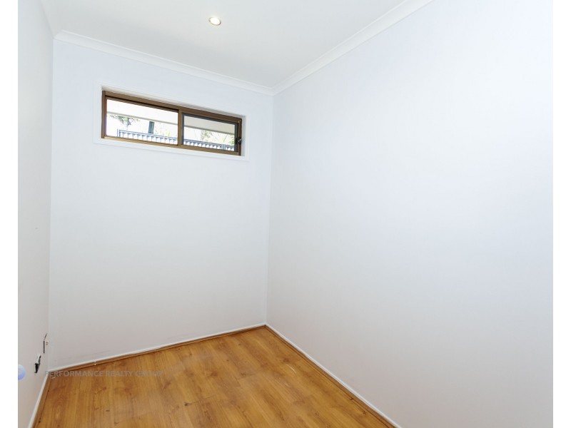 5 Musical Court, Oxenford QLD 4210