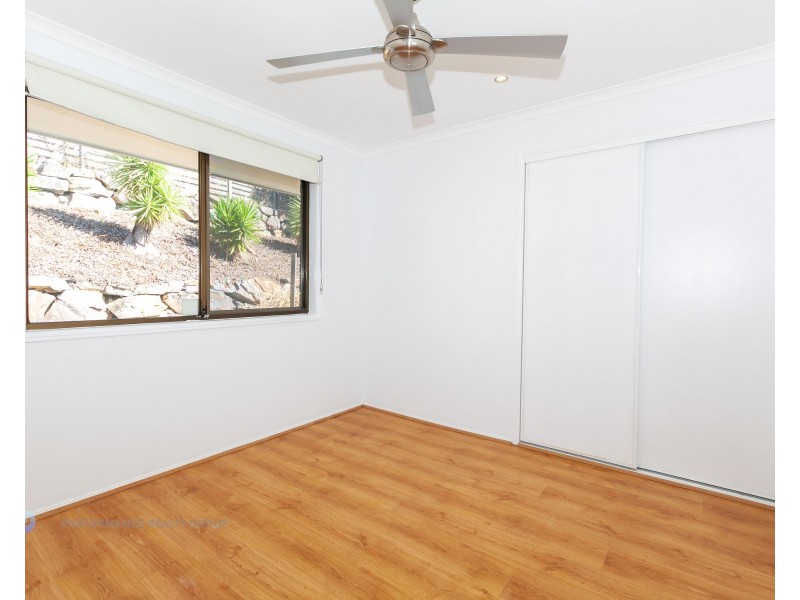 5 Musical Court, Oxenford QLD 4210